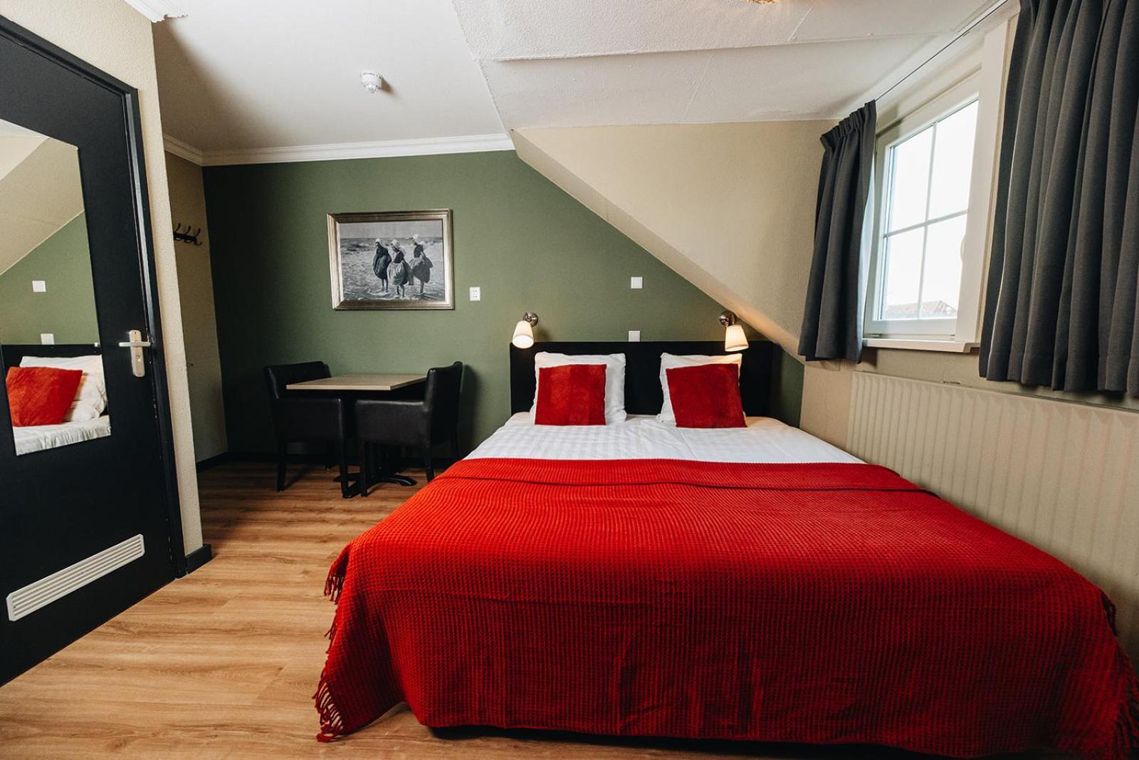 Hotel Renesse Kültér fotó